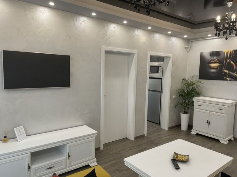 Apartament 2 Camere - Zona Mamaia Nord - Mobilat/Utilat - Loc De Parcare