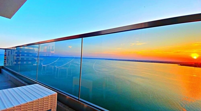 Apartament 2 Camere LUX - Zona Mamaia Nord - Incalzire In Pardoaseala - Terasa