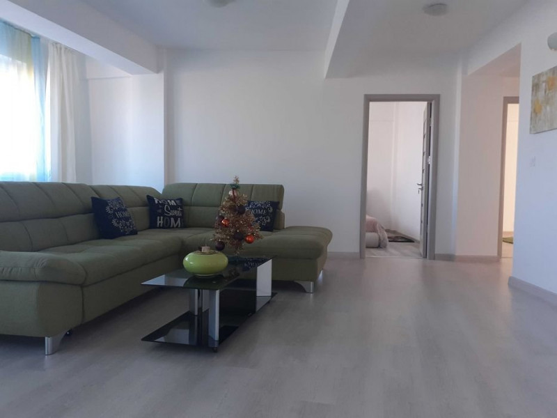 Apartament 4 Camere Lux - Ultracentral - Renovat - Centrala Pe Gaze