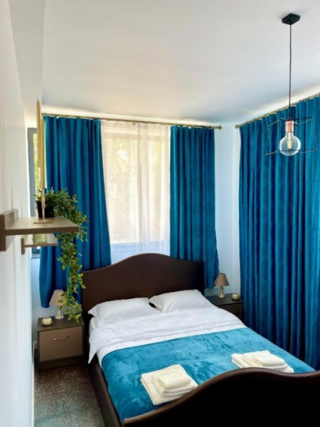 Apartament 2 Camere/Spatiu Comercial - Mamaia Nord - Al Doilea Rand La Mare