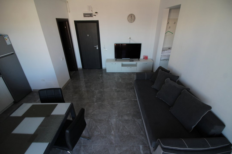 Apartament 3 Camere - Mamaia Nord - Vedere Laterala Catre Mare