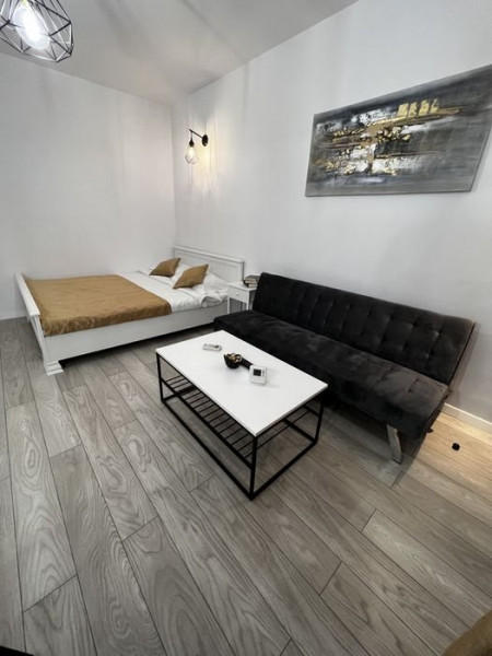 Studio - Mamaia Nord - Mobilat Complet - Curte