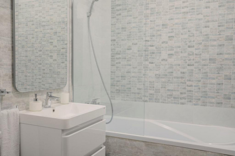 Apartament 2 Camere - Zona Mamaia Nord - Mobilat/Utilat Complet - Vedere La Mare