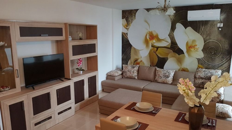 Apartament 2 Camere + Mansarda - Mamaia Nord - Mobilata Complet