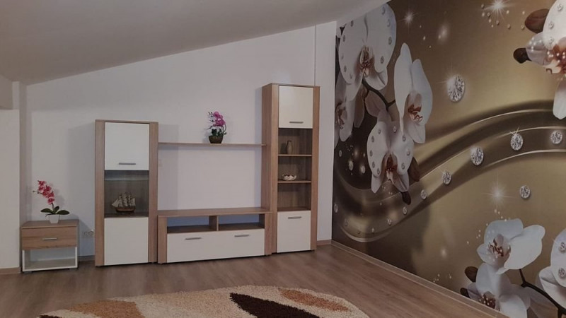 Apartament 2 Camere + Mansarda - Mamaia Nord - Mobilata Complet