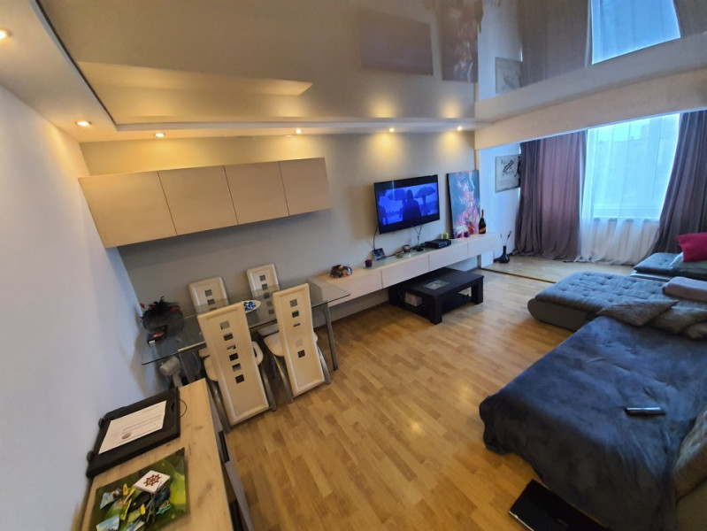Apartament 3 Camere - Zona Faleza Nord - Mobilat/Utilat - Centrala Pe Gaze