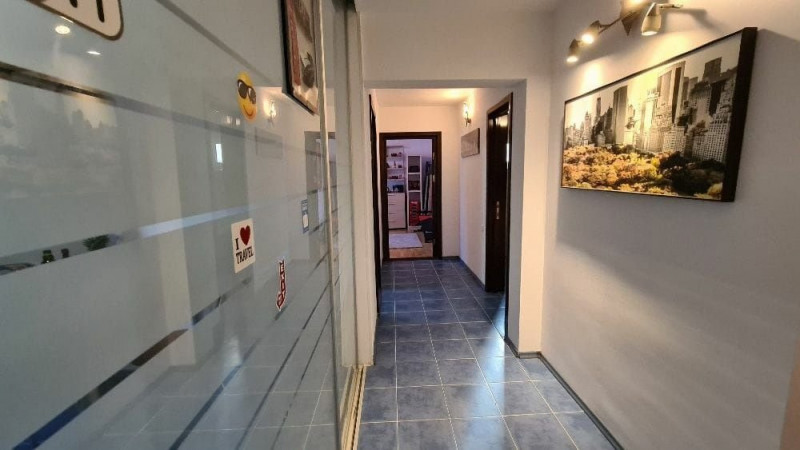Apartament 3 Camere - Zona Faleza Nord - Mobilat/Utilat - Centrala Pe Gaze