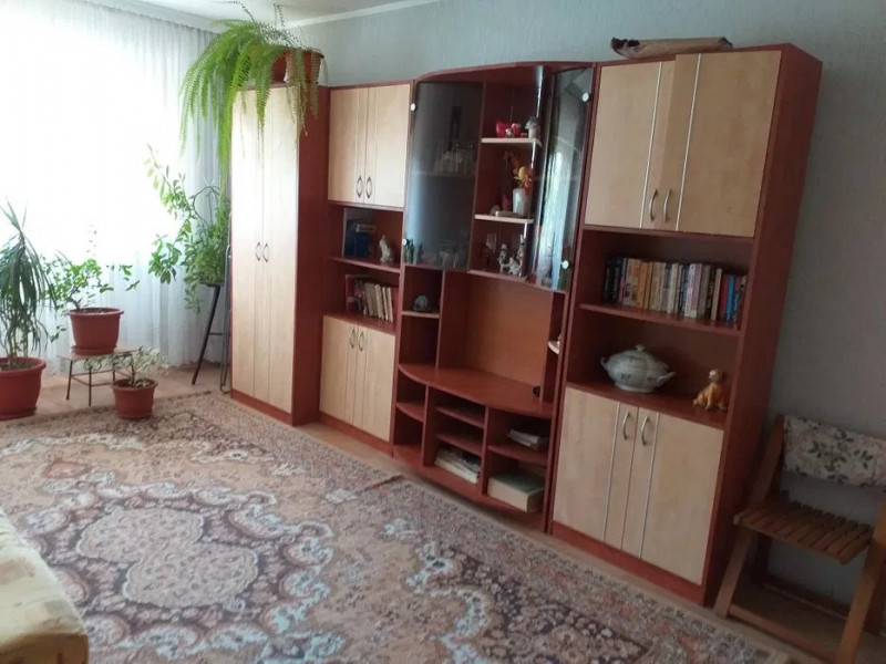 Apartament 3 Camere - Zona Cora - Mobilat complet