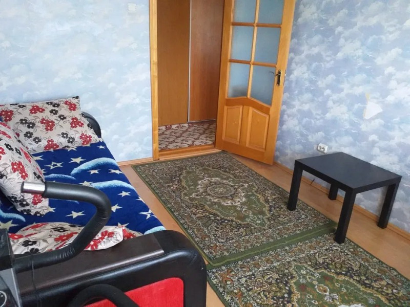 Apartament 3 Camere - Zona Cora - Mobilat complet