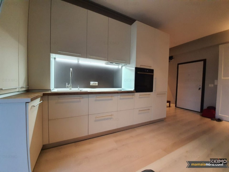 Apartament Lux - Mamaia Nord - Loc Parcare - 100 M De Plaja !