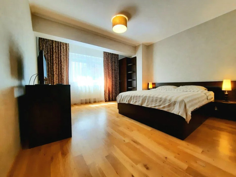 Apartament 3 Camere LUX - Mamaia - Hotel Vega - Loc Parcare