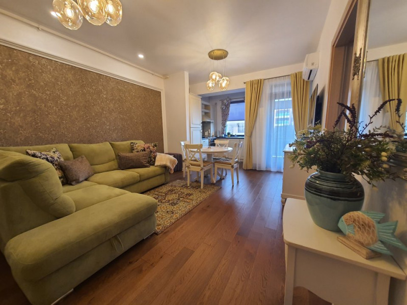 MAMAIA-HANUL PIRATILOR APARTAMENT 2 CAMERE LUX 50 M PANA LA PLAJA LOC PARCARE