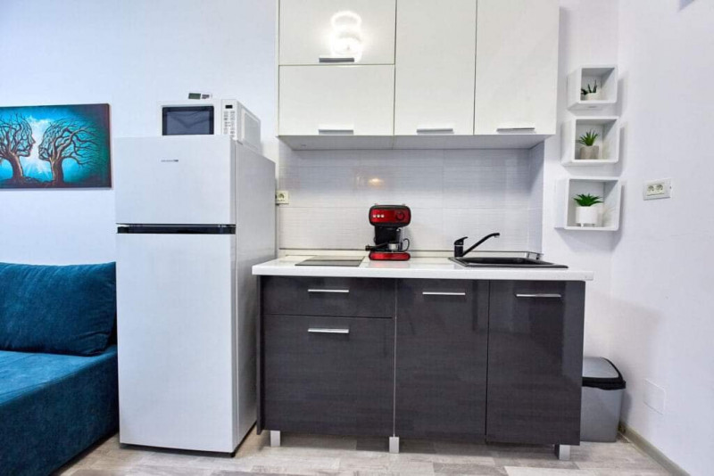 Apartament Prima Linie La Mare - 2 Camere - Mobilat Complet - LA CHEIE !