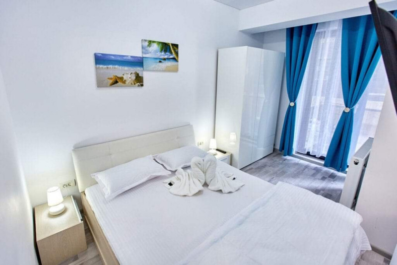 Apartament Prima Linie La Mare - 2 Camere - Mobilat Complet - LA CHEIE !
