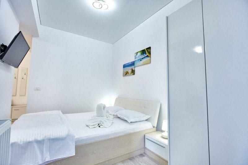 Apartament Prima Linie La Mare - 2 Camere - Mobilat Complet - LA CHEIE !