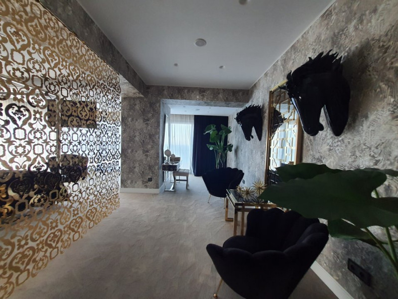 PENTHOUSE ULTRAMODERN INTELIGENT MOBILAT ULTRALUX