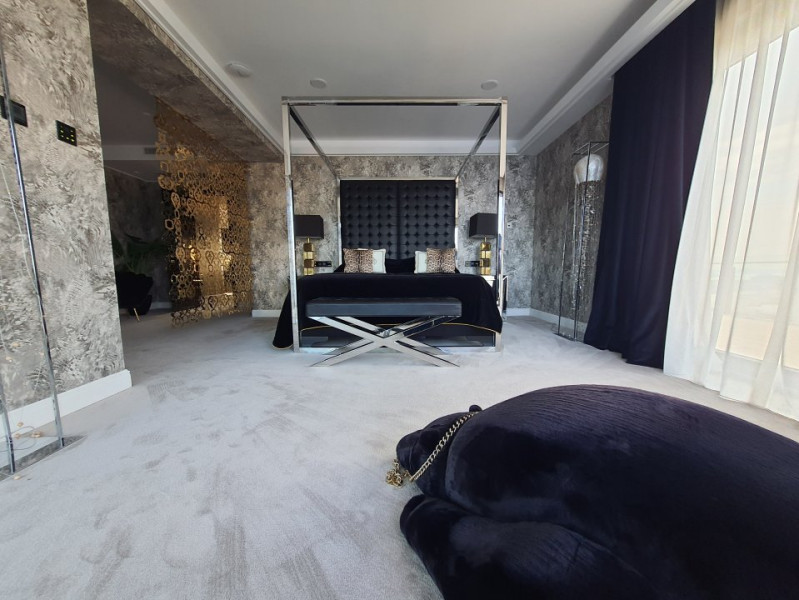 PENTHOUSE ULTRAMODERN INTELIGENT MOBILAT ULTRALUX