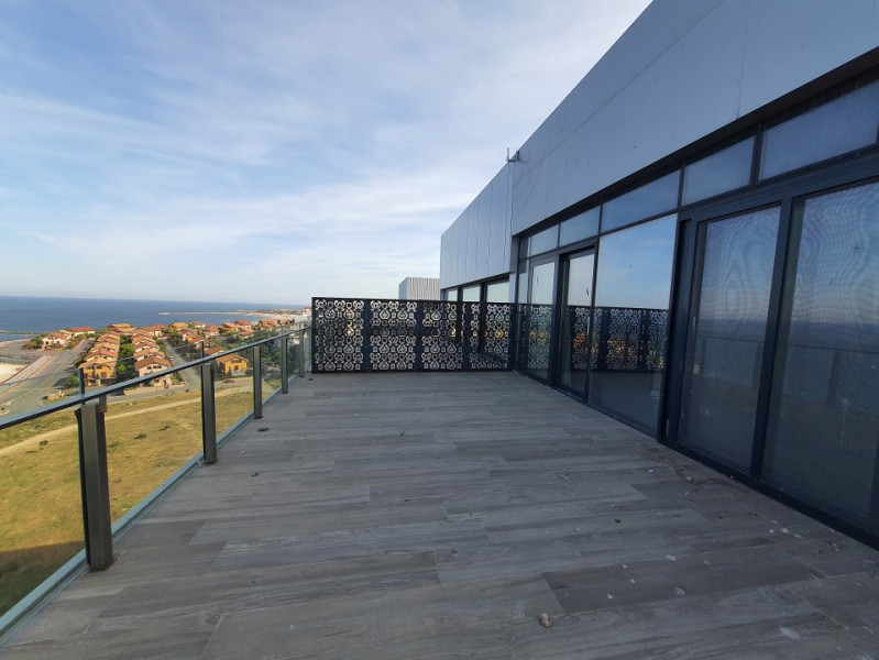 PENTHOUSE ULTRAMODERN INTELIGENT MOBILAT ULTRALUX