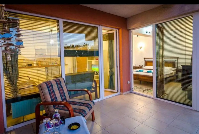 Apartament 2 Camere - Sat Vacanta - Mobilat - Piscina - Vedere La Mare