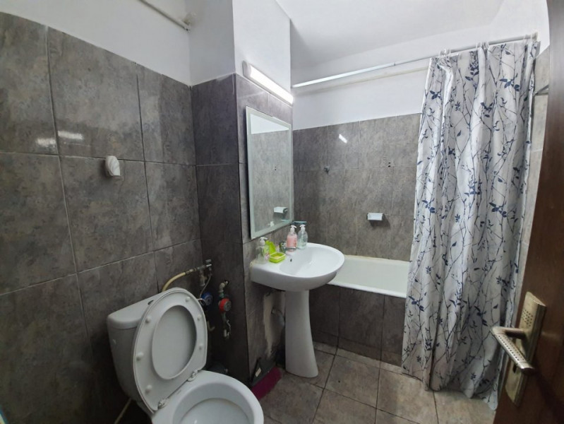 DACIA-Farmacris Apartament cu 2 camere 2 balcoane