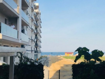 Apartament Cu Curte - Acces Direct La Plaja - Loc Parcare Privat