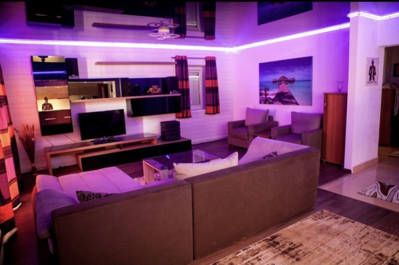 Apartament 3 Camere - Zona Faleza Nord - Vedere Frontala La Mare - Mobilat