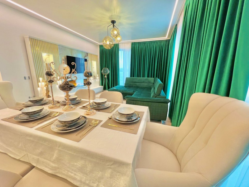 Apartament 3 Camere LUX- Statiunea Mamaia- Ultrafinisat - Vedere Frontala La Lac