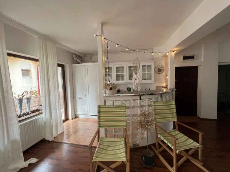 Apartament 3 Camere In Vila - Mamaia Nord - Etaj 1 - Pe Partea Cu Marea