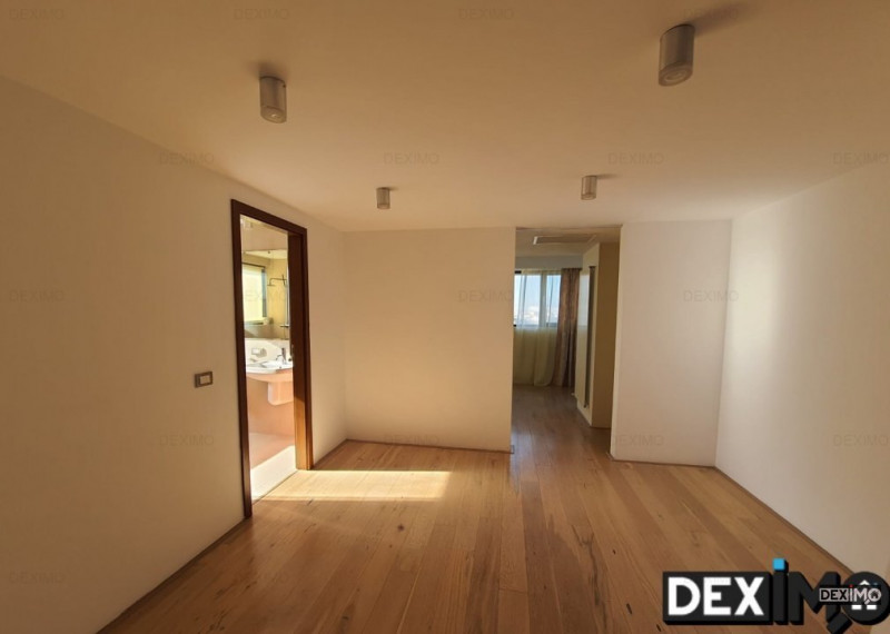 Apartament Cu Vedere Frontala La Mare - Spectrum - Faleza Nord - 1370 Euro MP ! 