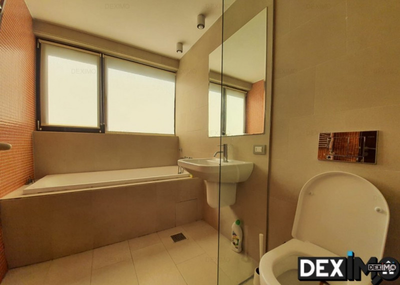 Apartament Cu Vedere Frontala La Mare - Spectrum - Faleza Nord - 1370 Euro MP ! 