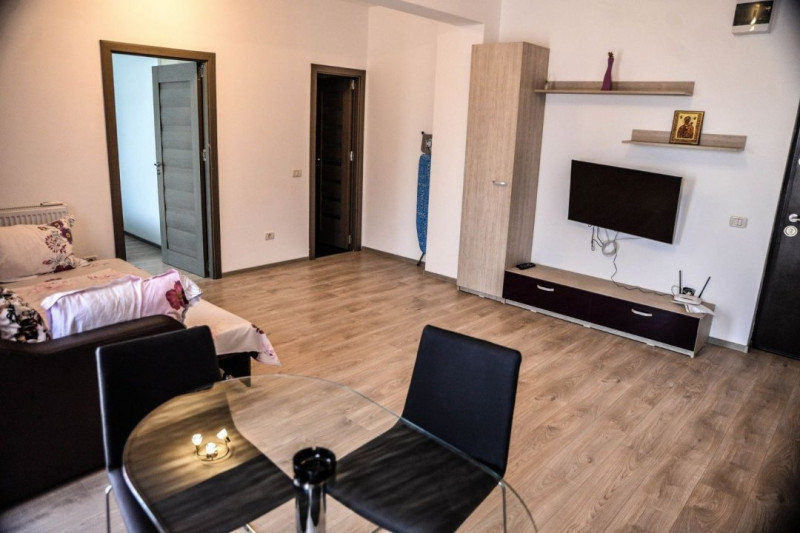 Apartament 2 Camere - Statiunea Mamaia - Etaj 2 - Mobilat/Utilat