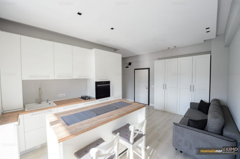 Apartament Lux - Mamaia Nord - Loc Parcare - 100 M De Plaja !