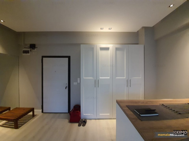 Apartament Lux - Mamaia Nord - Loc Parcare - 100 M De Plaja !