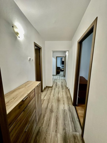 FALEZA NORD PESCARILOR-REYNA-DELFINARIU APARTAMENT CU 3 CAMERE GAZE