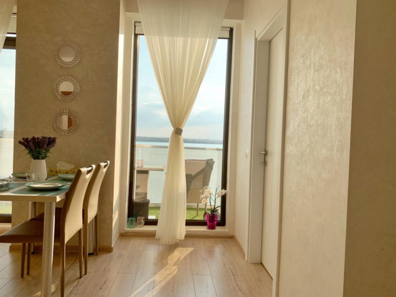Apartament 2 Camere - Statiunea Mamaia  - Vedere Frontala Lac