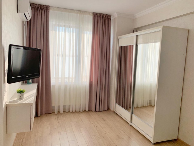Apartament 2 Camere - Statiunea Mamaia  - Vedere Frontala Lac