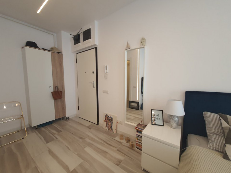 STUDIO MAMAIA-ZONA HOTEL OPERA-PARTEA CU MAREA-MOBILAT