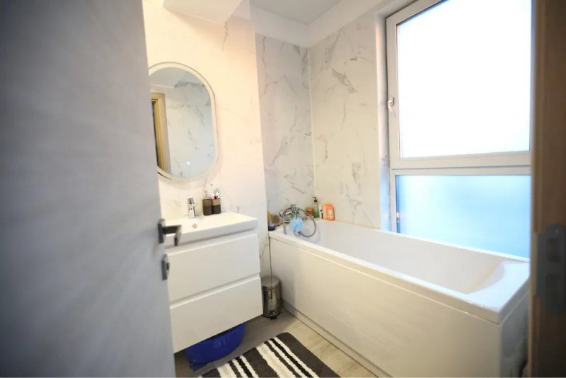 Penthouse Ultrafinisat - Mamaia Nord - Mobilat Complet  -Terasa 100 Mp