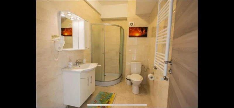 STATIUNEA MAMAIA-SUMMERLAND APARTAMENT CU 2 CAMERE VEDERE CATRE LAC