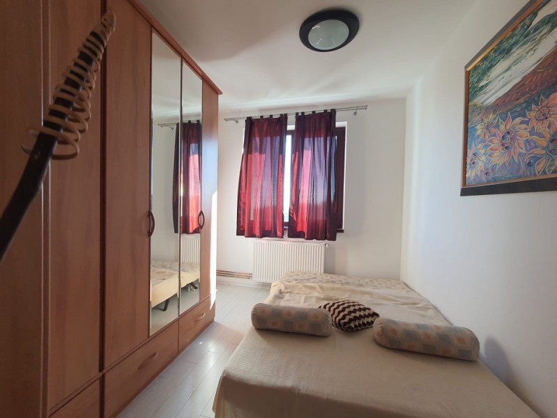 PORTUL TOMIS-APARTAMENT CU 3 CAMERE CENTRALA GAZE 