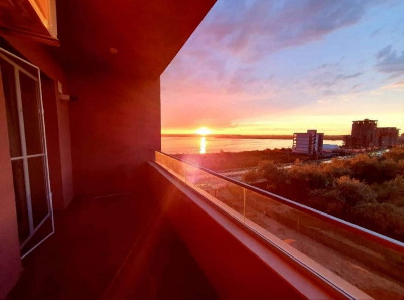 Apartament cu 2 camere-vedere la mare și lac – lângă White Tower & Hotel Opera