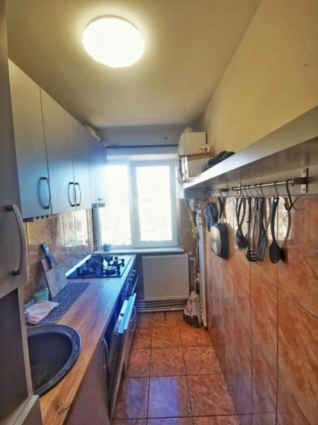 Apartament 2 camere – renovat, mobilat și pregătit pentru investiție, KM4-5